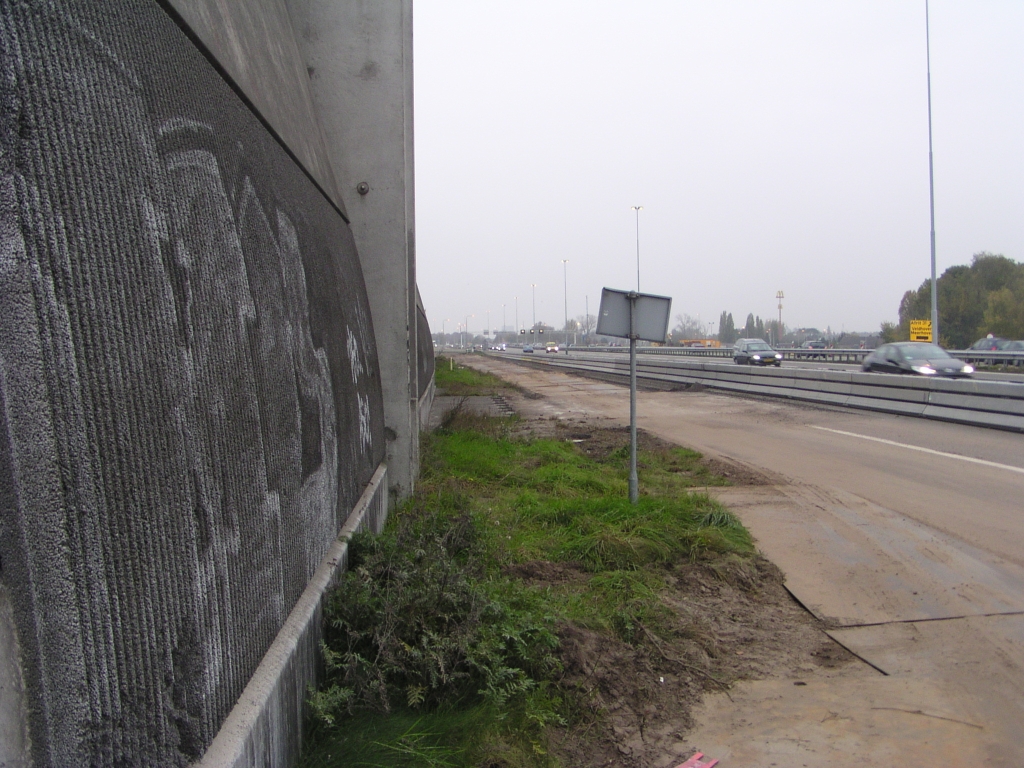 pa270008.jpg - Werkverkeer baanvak over het v/h toerit viaduct Noord Brabantlaan -> A2 noord.