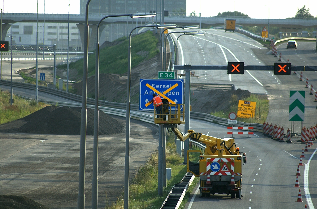 20090716-202648.bmp - ...niet vergeten de bewegwijzering af te kruisen.