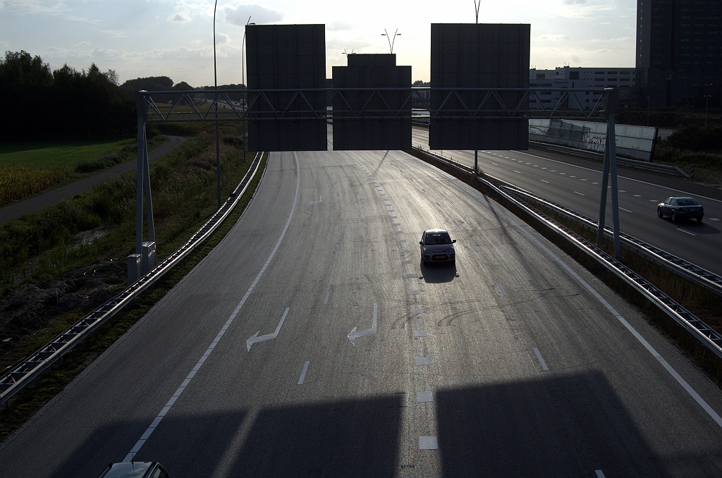 20090912-183530.bmp - Fotograaf is minder te spreken over het geblokkeerde uitzicht vanaf KW 18 op de A67.