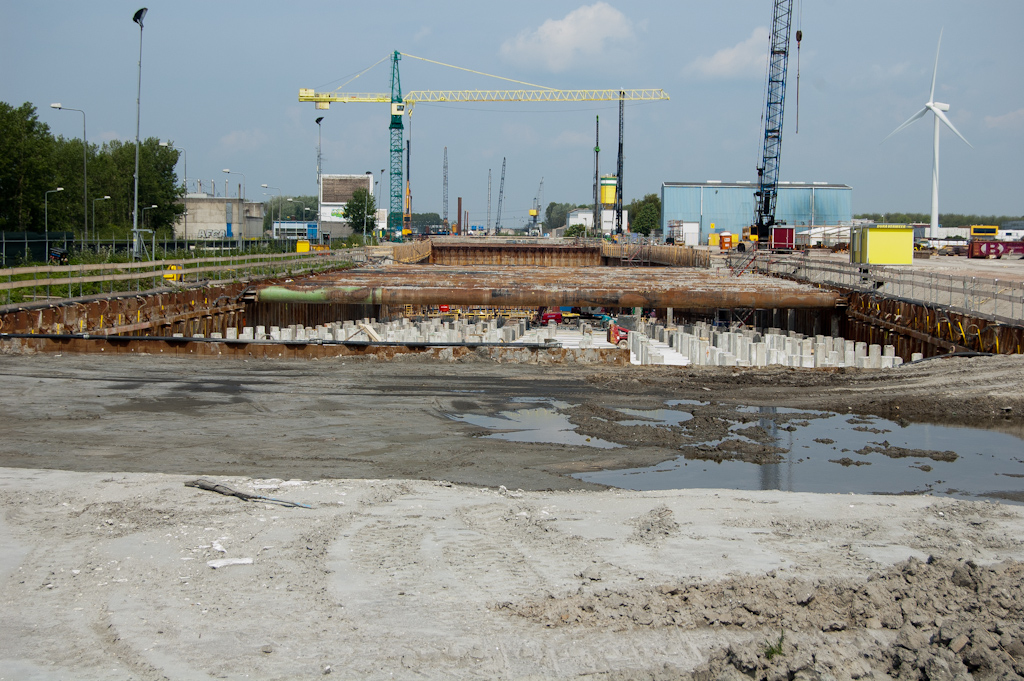 20100515-144214.jpg - Volledig onderheide toerit tweede Coentunnel