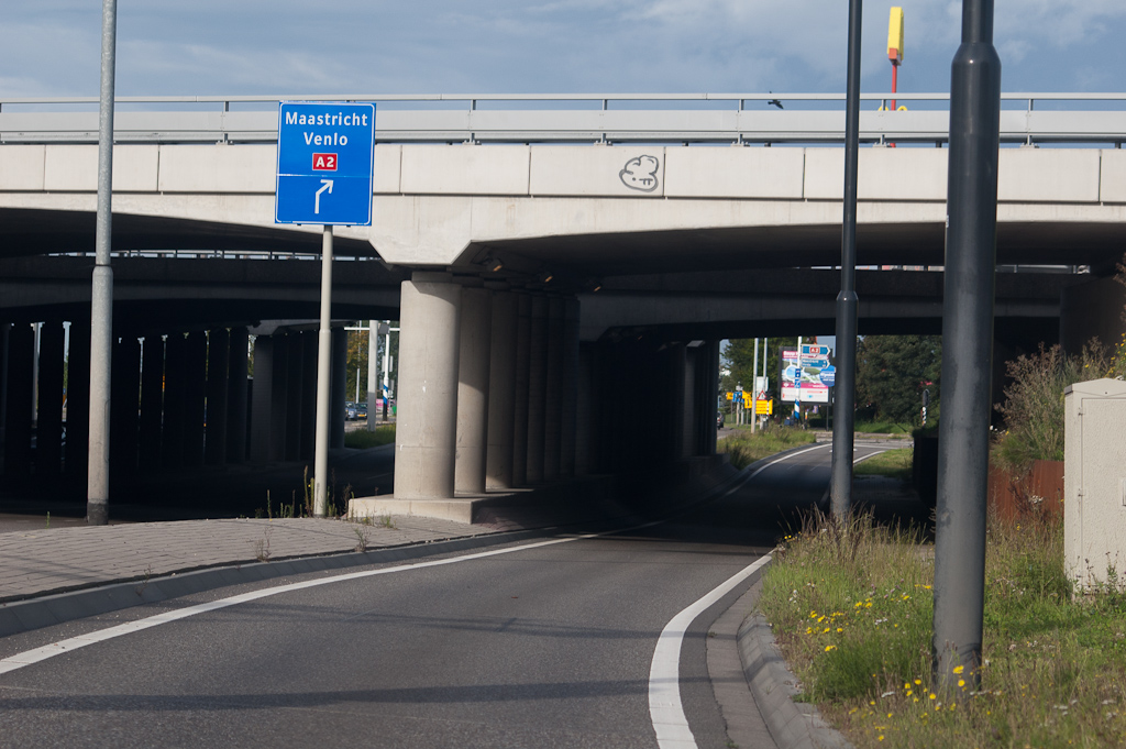 20110811-080512.jpg - Reisje Eindhoven-Berlijn start in de aansluiting Veldhoven op de N2.