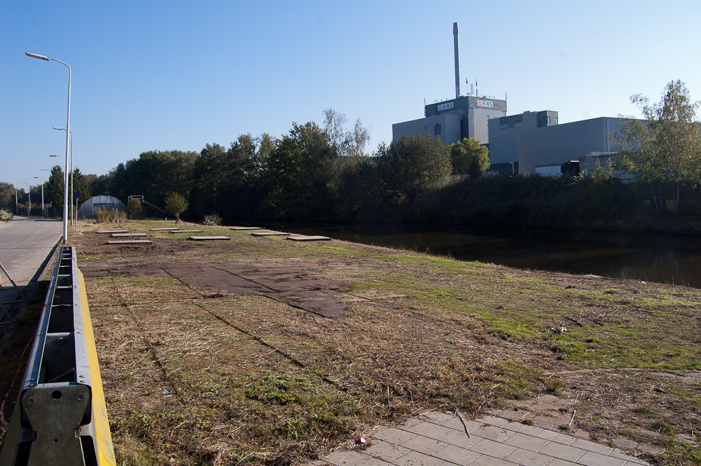 20111016-150018.jpg - ...maar de rijplaten zijn verwijderd.