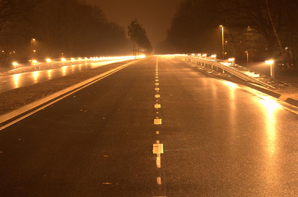 20081218-221708.jpg - Viaduct Noord-Brabantlaan.